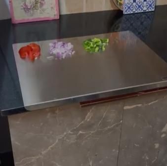 Stainless Steel Chopping Board – 35x31cm Heavy Duty